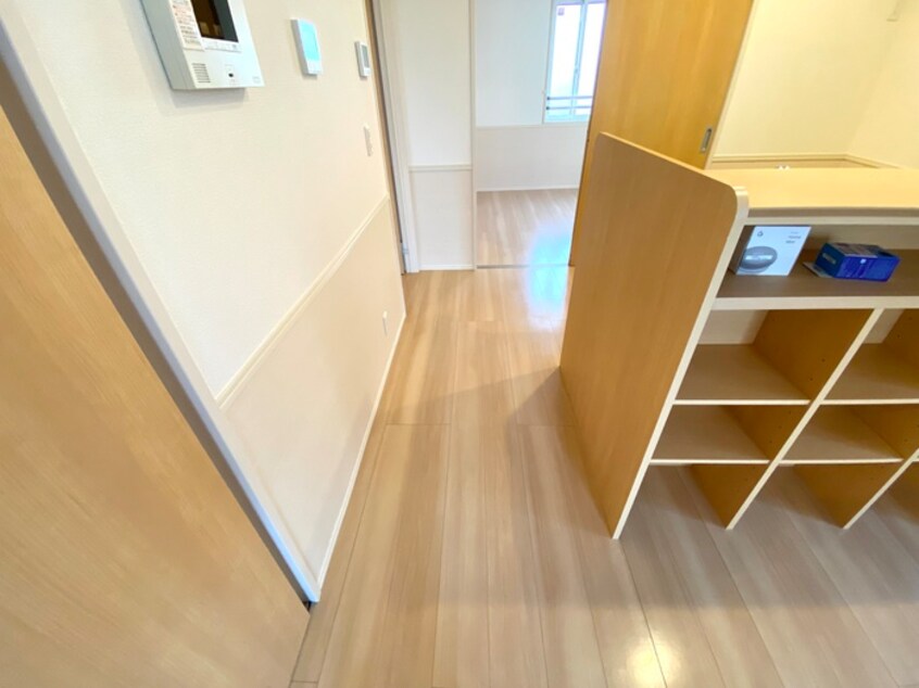 廊下 アコルデ西宮北口