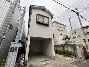 中原通6丁目貸家