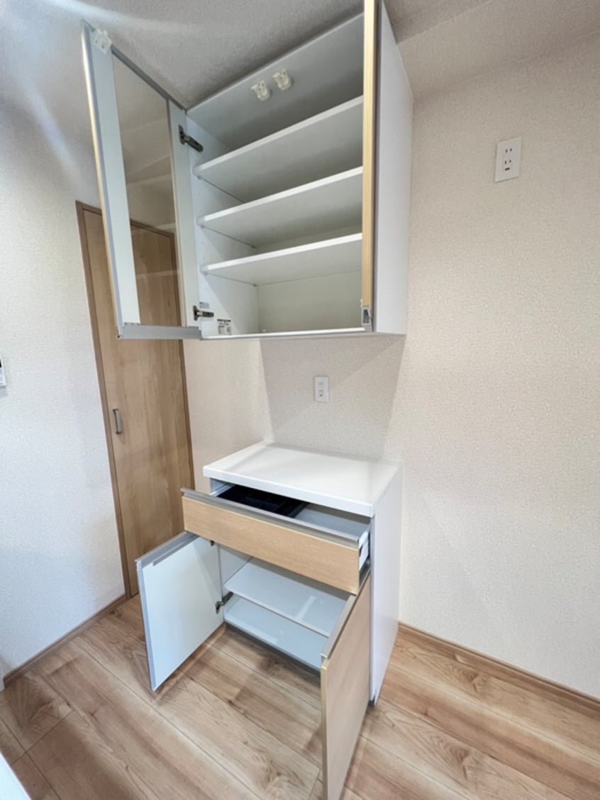 収納 メゾン・グラウコ