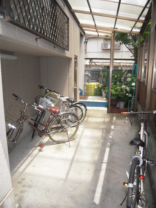 駐輪場 グリ－ンハイツ