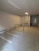 バイク置き場 ﾌﾟﾚｻﾝｽ新町ｳｨｽﾞ ｼﾞｮｲ(203)