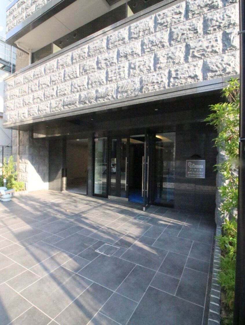 エントランス部分 ﾌﾟﾚｻﾝｽ新町ｳｨｽﾞ ｼﾞｮｲ(203)