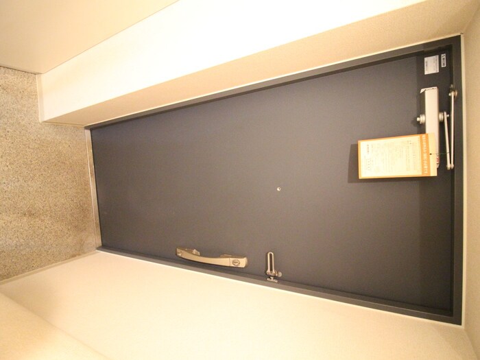 玄関 エスポルテ福島