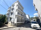 大沢マンションの外観