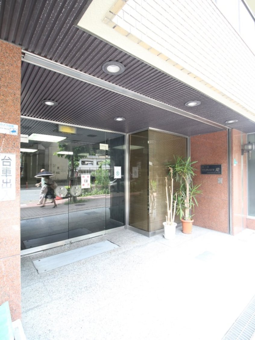 エントランス部分 東三国グランドハイツ北