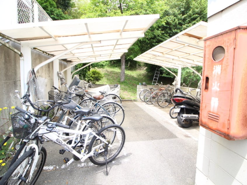 駐車場 ウッディ－パル萩原