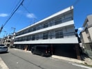 小川マンションの外観