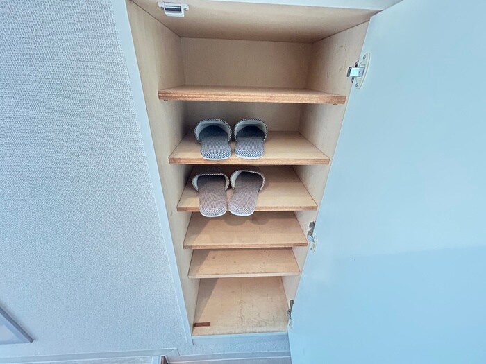 靴箱 ラファエラ鳴尾Ⅱ