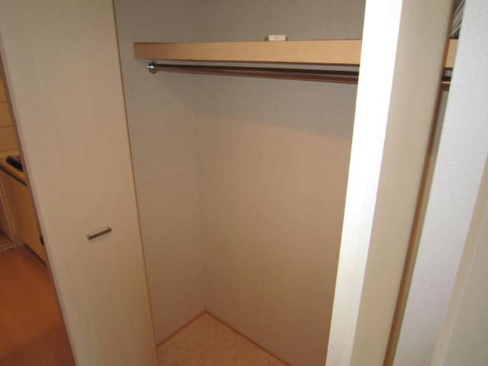 収納 エスリ－ド中山手・県庁前(504)