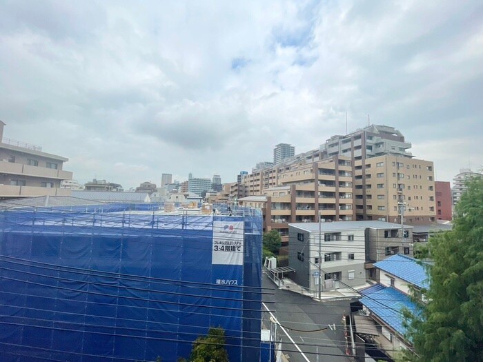 室内からの展望 エスリ－ド中山手・県庁前(504)