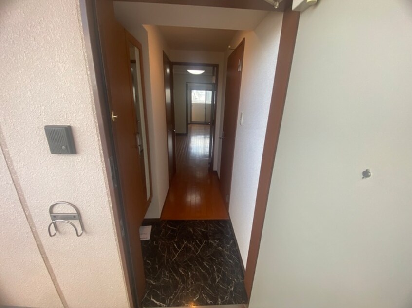 玄関 S-FORT福島EBIE