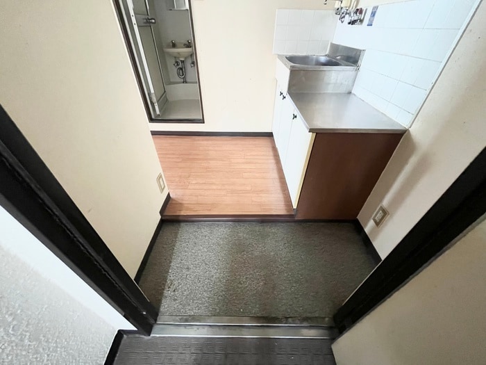 玄関 パインハイム春日野道
