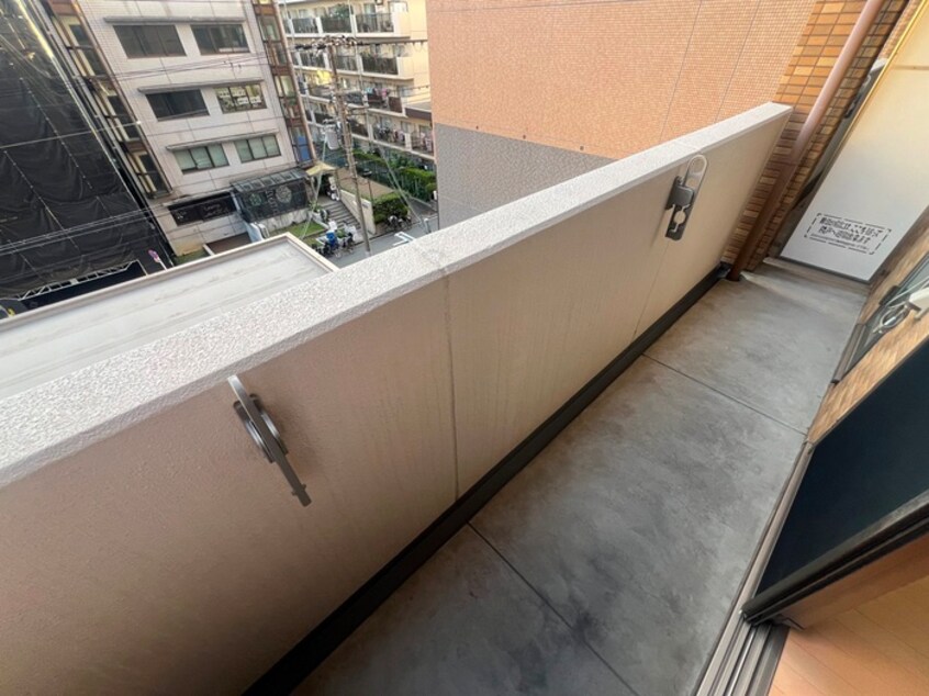 ベランダ・バルコニー 第７アローズ江坂公園