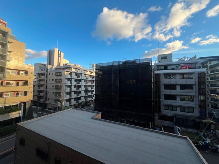 室内からの展望 第７アローズ江坂公園