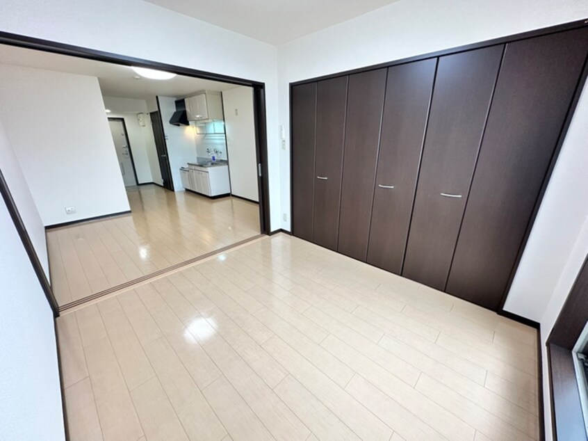 居室 コリ－ヌ池上