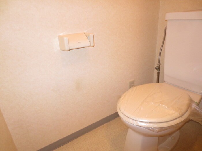 トイレ シティライフ服部