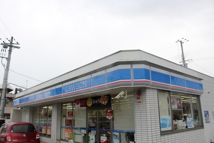 ローソン(コンビニ)まで110m シティライフ服部