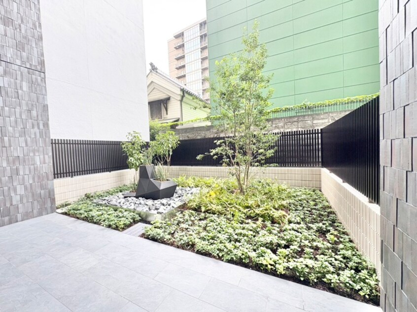 エントランス部分 Noire北堀江