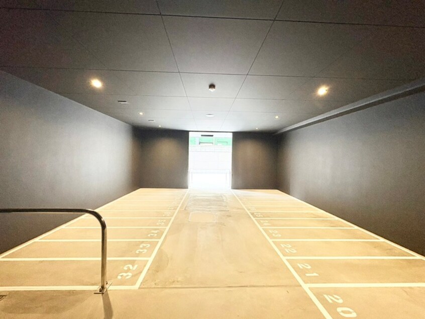 駐輪場 Noire北堀江