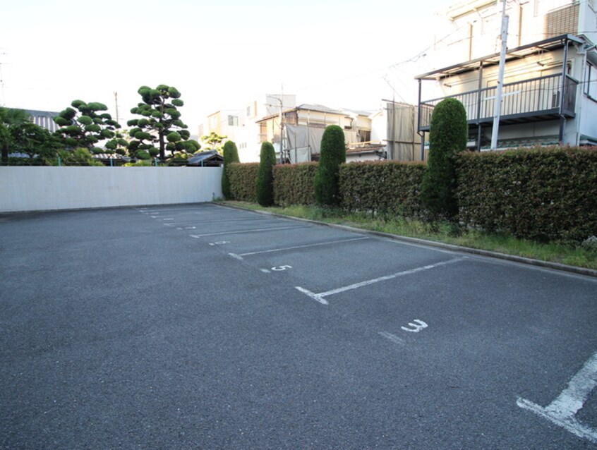 駐車場 パレ　エレガンテ