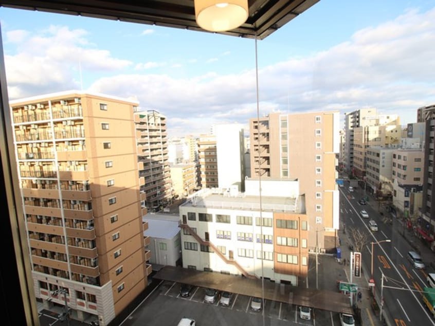 室内からの展望 江坂アパートメント