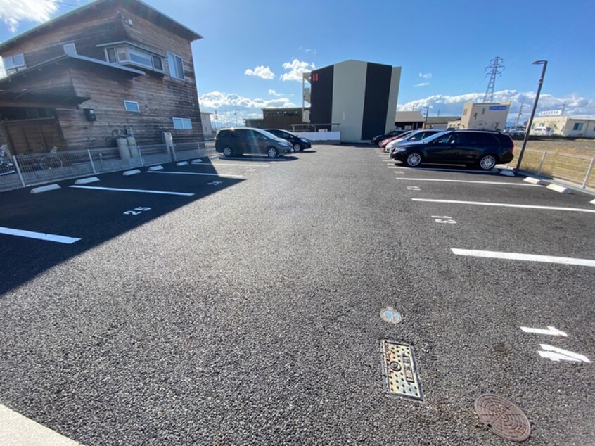 駐車場 SANAEマンション