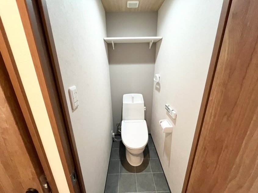 トイレ アンシェンヌ樫原