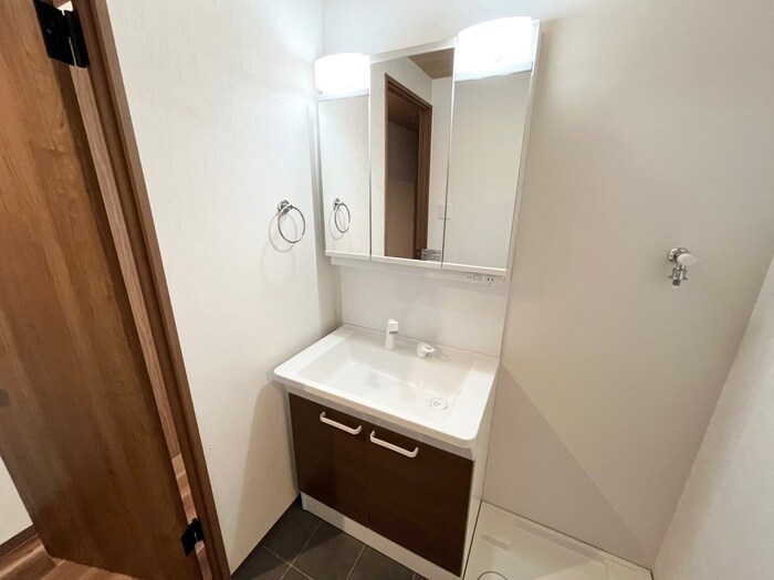 洗面 アンシェンヌ樫原