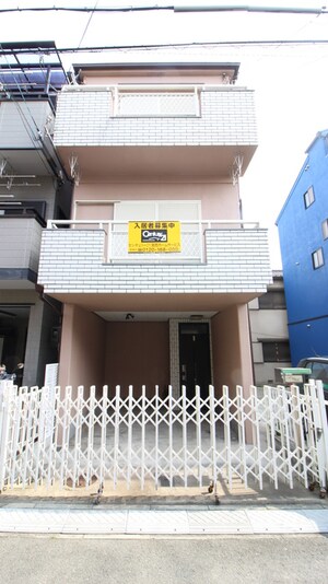庄所町貸家