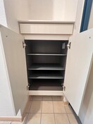 靴箱 リヴァ－ジュ出来島