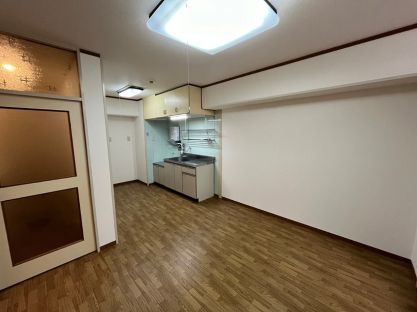 居室 江坂グランドハイツ北