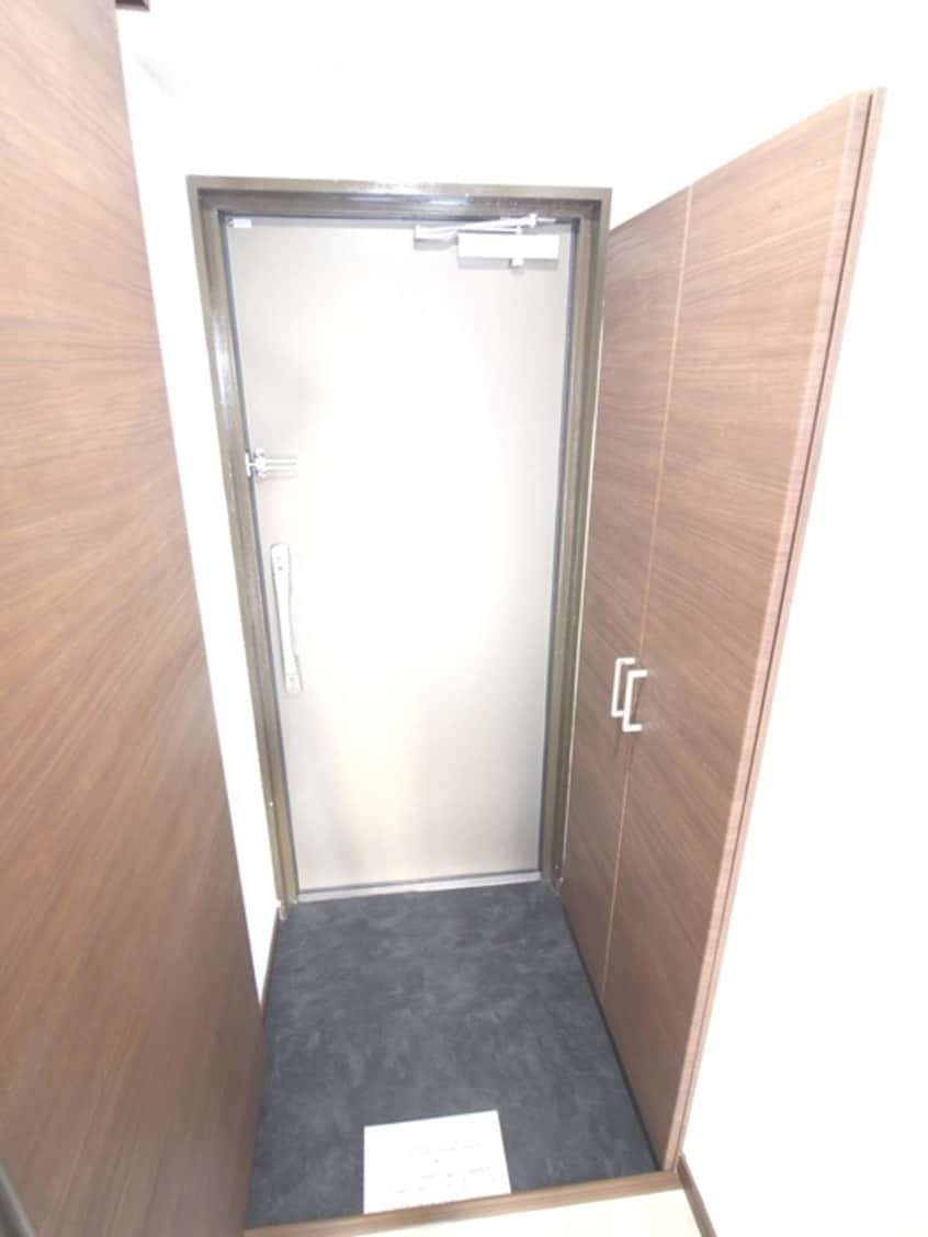 玄関 ロイヤルハイツ