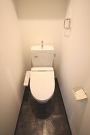 トイレ レオングラン新大阪レジデンス