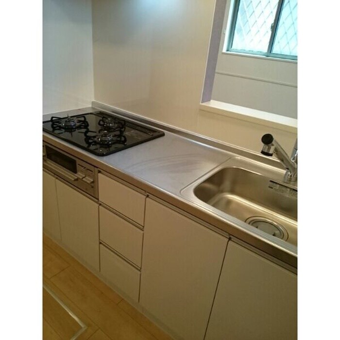 キッチン サンライズⅢ