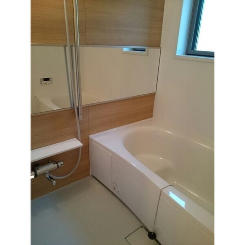 バス／シャワールーム等 サンライズⅢ