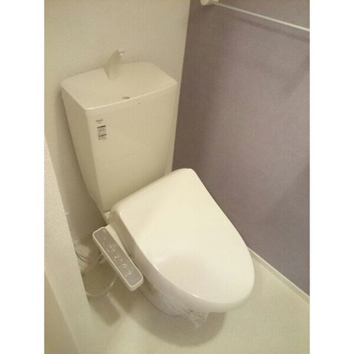 トイレ サンライズⅢ