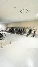 駐輪場 Dimus北浜