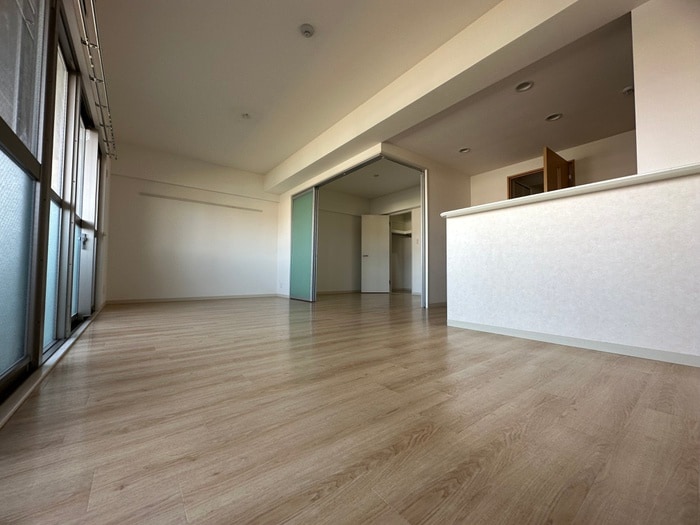 内観写真 クレセント・コート