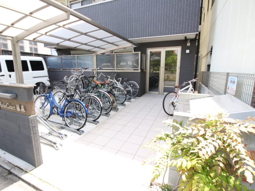 エントランス部分 アクシアコート藤森