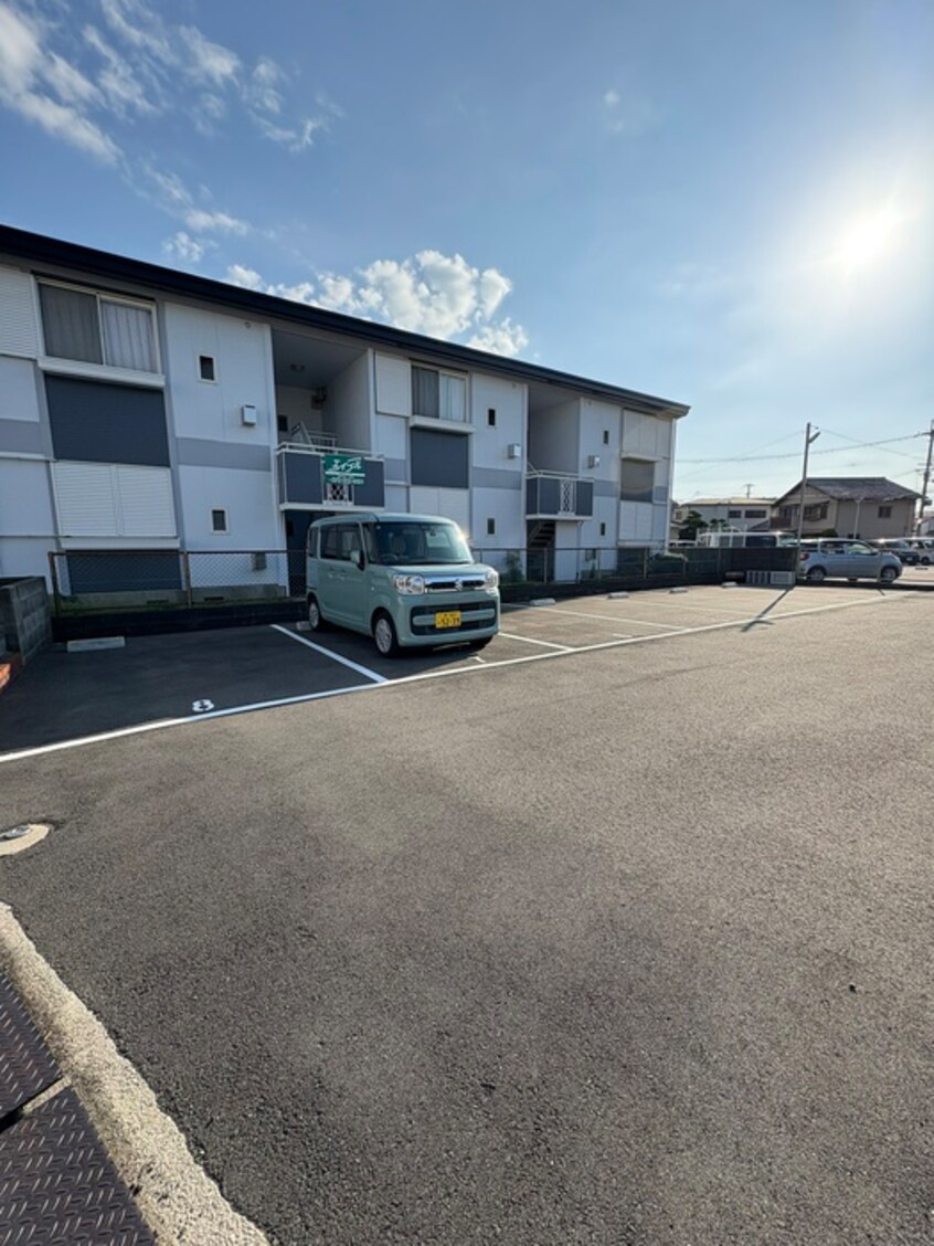 駐車場 メゾン上野芝