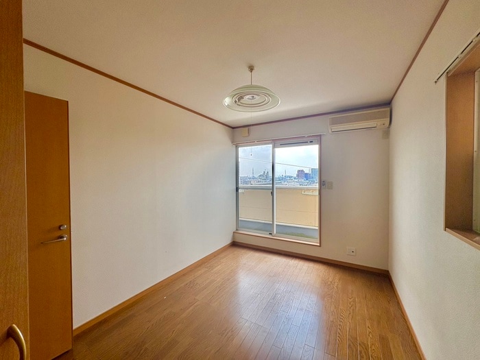 内観写真 ｻﾞﾊｳｽｵﾌﾞﾏﾀﾞﾑｼﾞｭｴﾙC2棟