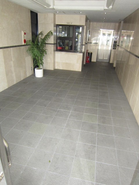 エントランス部分 第２メゾンドオクノ