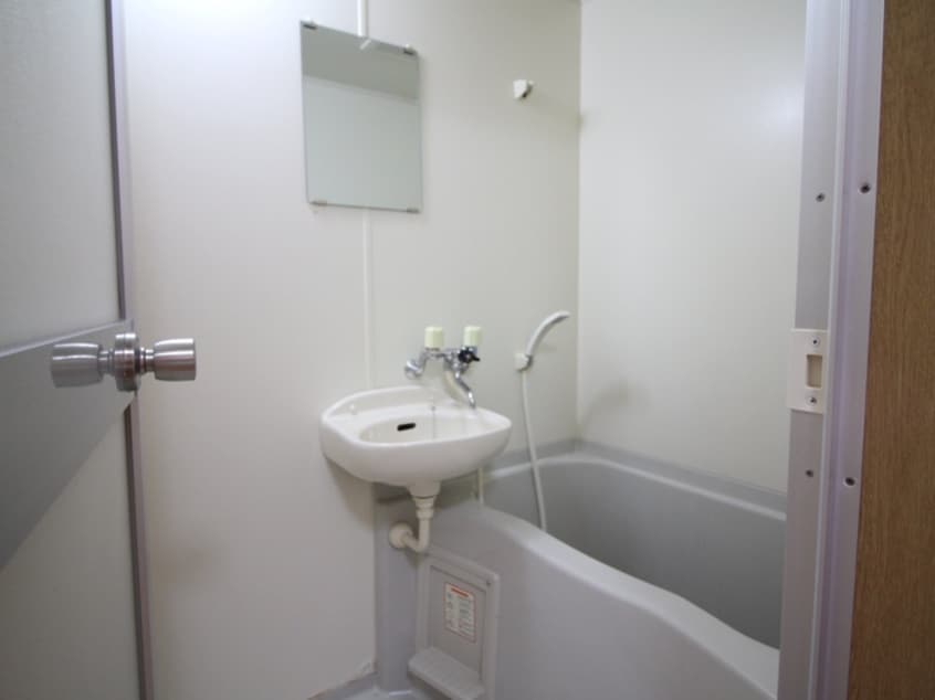 バス／シャワールーム等 クロ－バ－ハイツⅢ