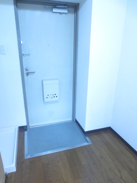 玄関 クロ－バ－ハイツⅢ