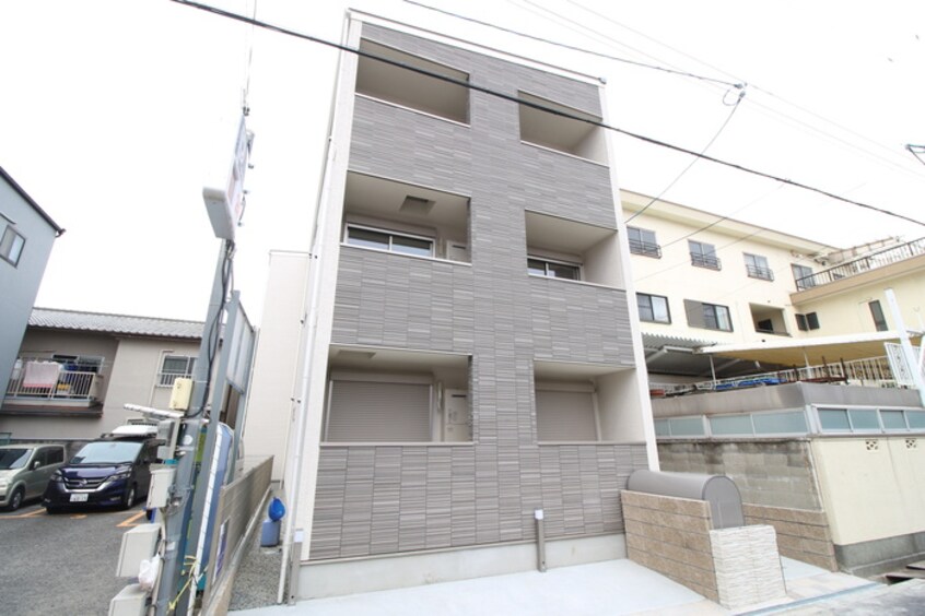 外観写真 ロ－タス赤川