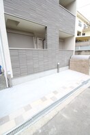 駐輪場 ロ－タス赤川