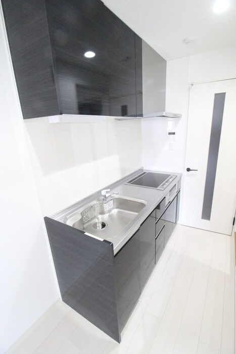 キッチン ロ－タス赤川