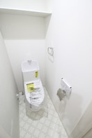 トイレ ロ－タス赤川