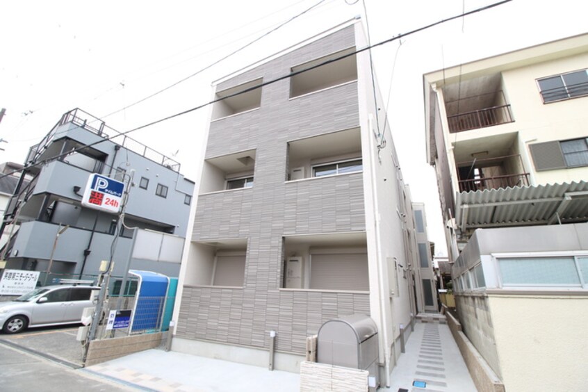 外観写真 ロ－タス赤川