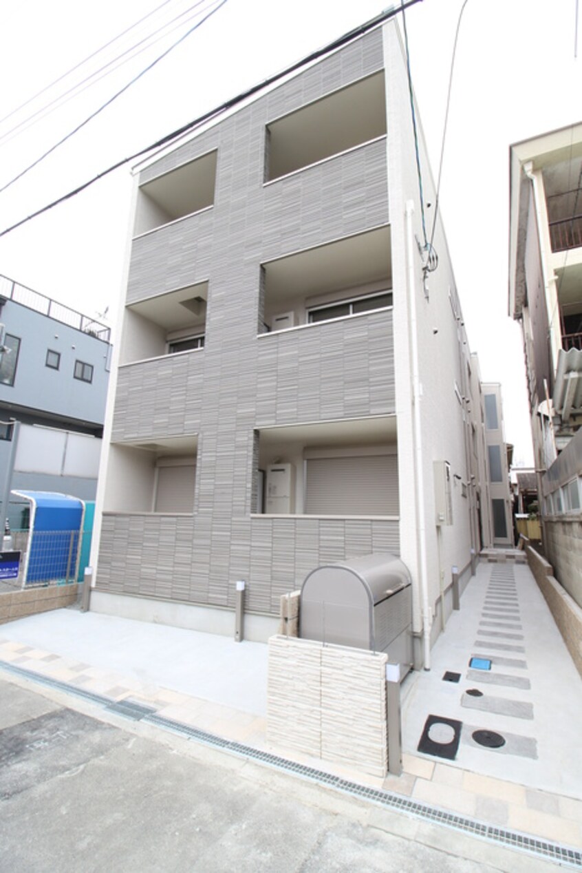 外観写真 ロ－タス赤川